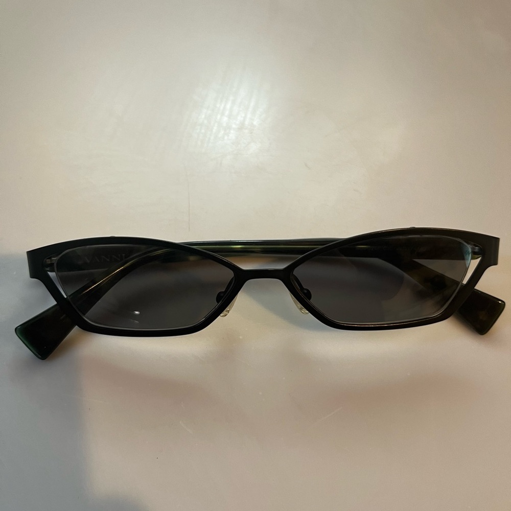 Vintage Vanni Sunglasses